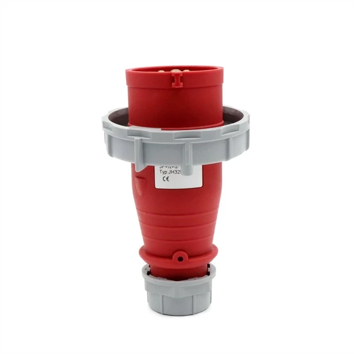 32A Commando Plug