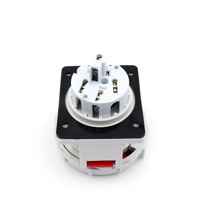 Waterproof Industrial Socket 3Pin 32 Amps